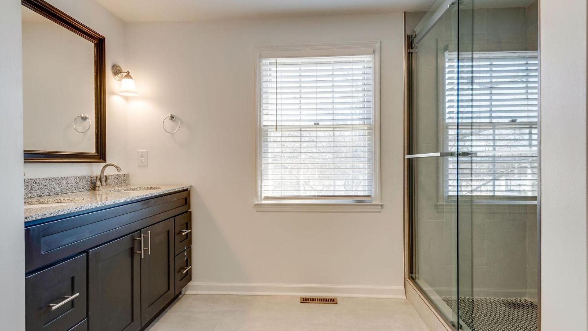 Luxury Townhouse On Music Row - Downtown Nashville