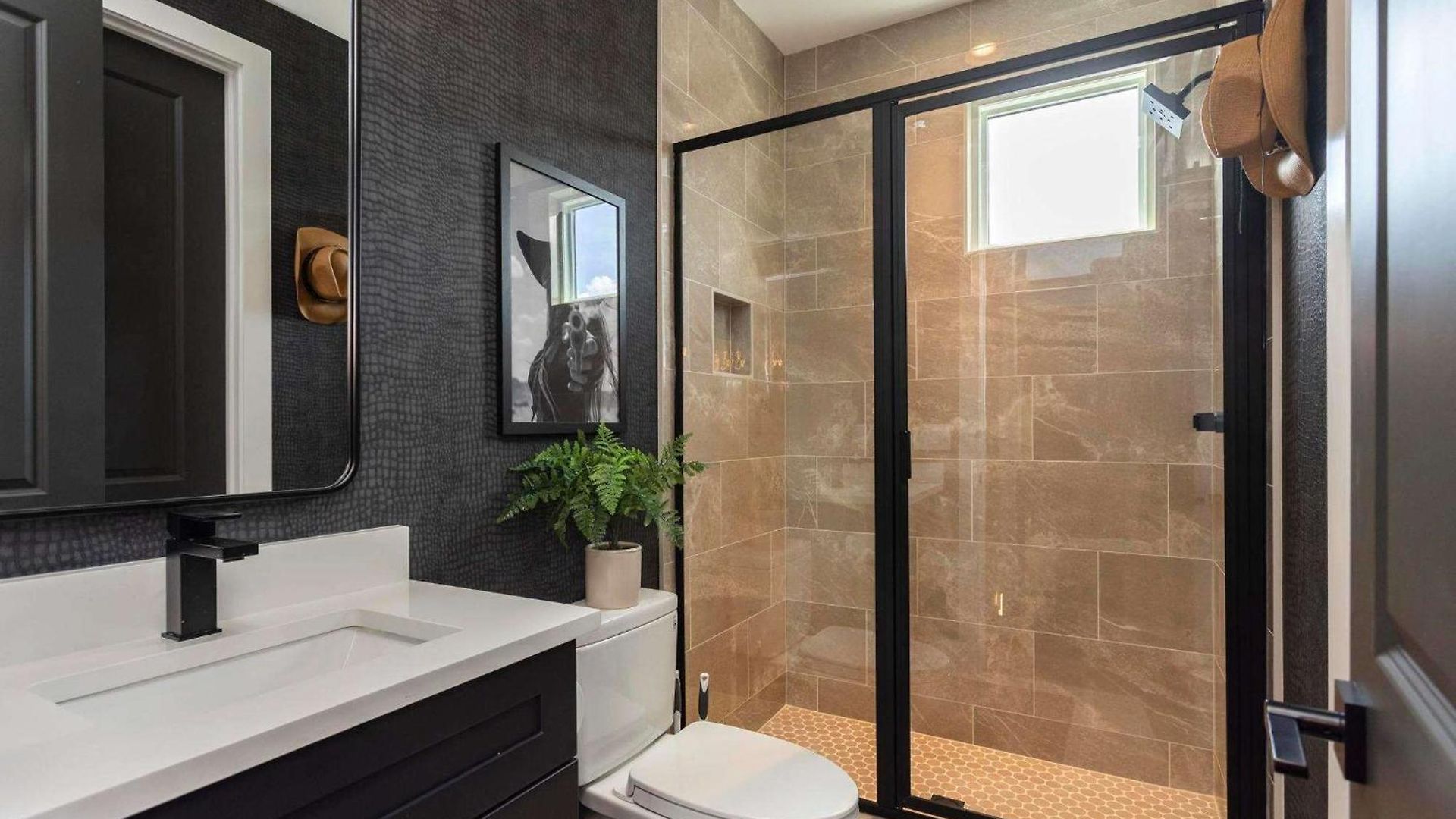 Holiday home Downtown Views Glam Stations Close To Broadway Nashville