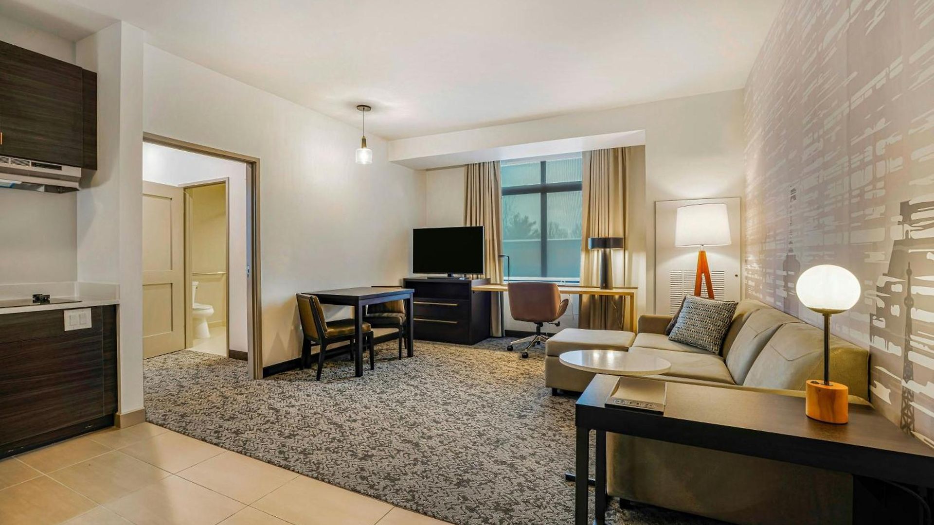 By Marriott Metro Center Hotel