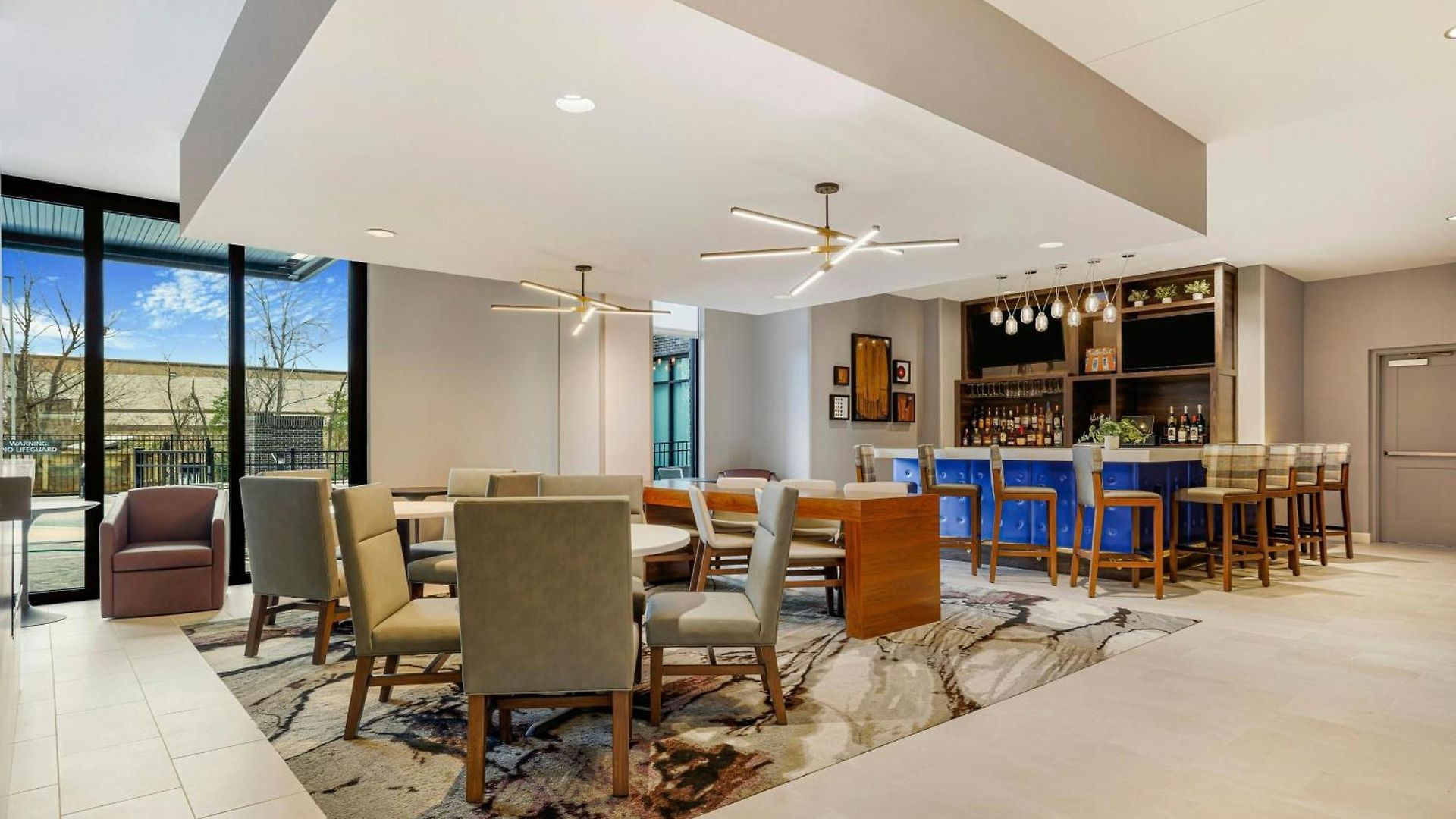 Hotel By Marriott Metro Center Nashville