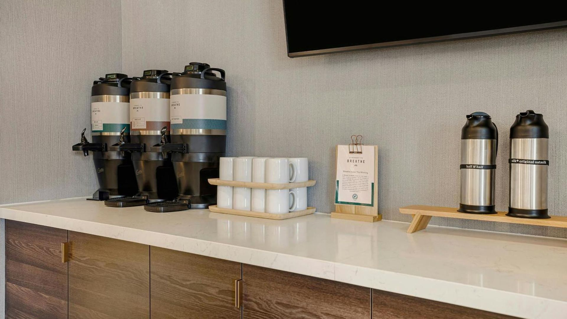 Hotel By Marriott Metro Center Nashville