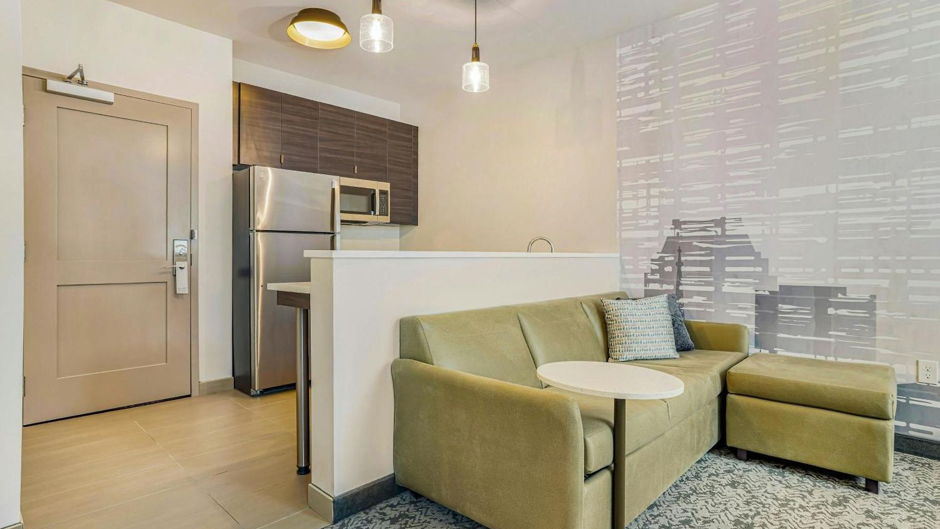 By Marriott Metro Center 3*
