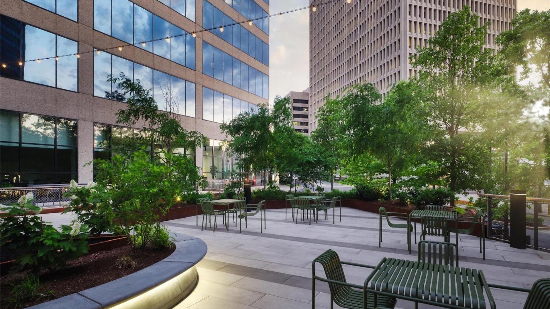 Hotel Doubletree By Hilton Downtown 4*