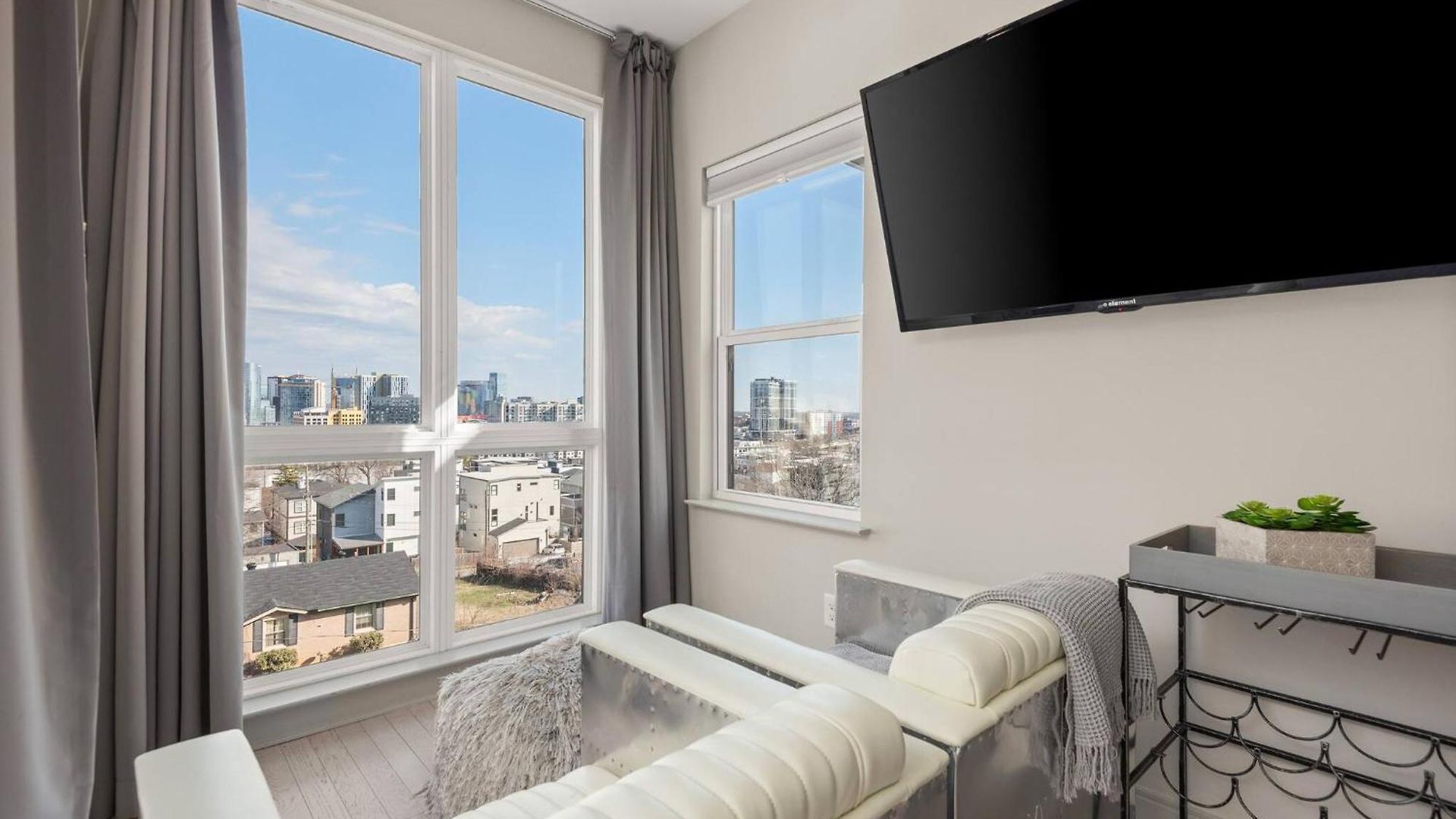 Stella | Downtown Gulch | 7 Min Drive To Broadway! Holiday home Nashville