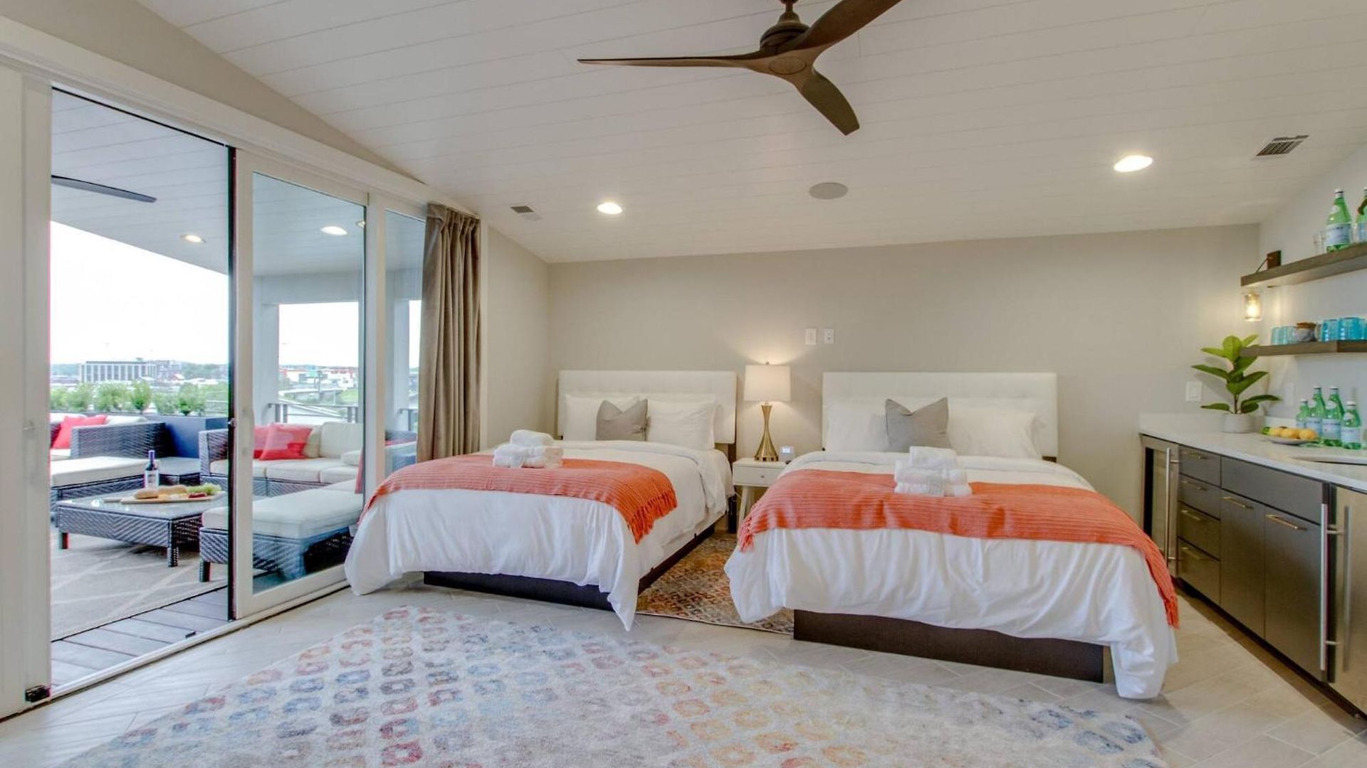 The Augustine! | Views, Gym, Walk To Gulch *