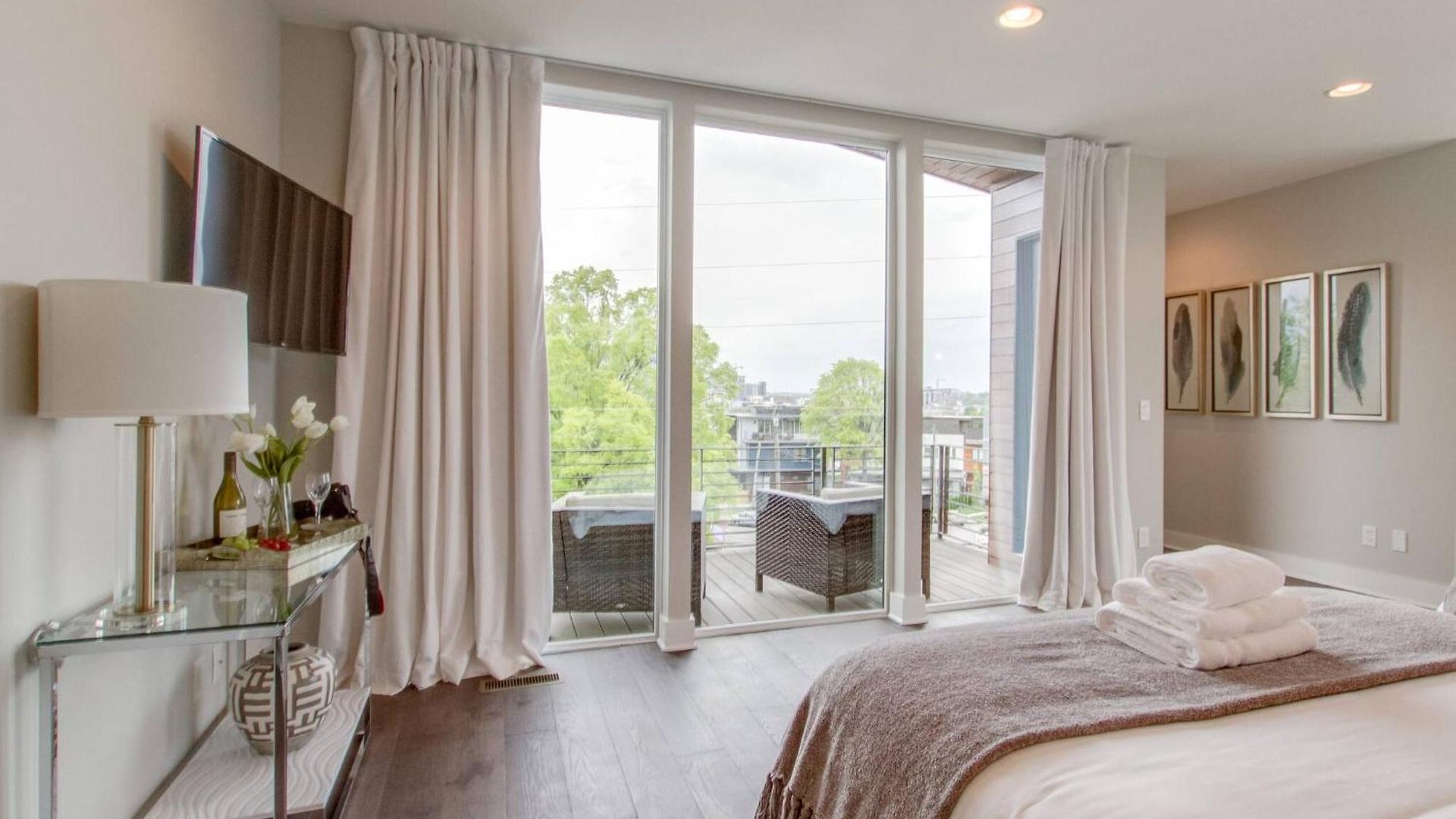 Holiday home The Augustine! | Views, Gym, Walk To Gulch
