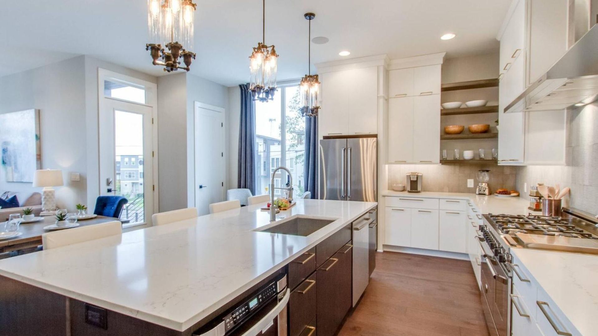 The Augustine! | Views, Gym, Walk To Gulch Holiday home