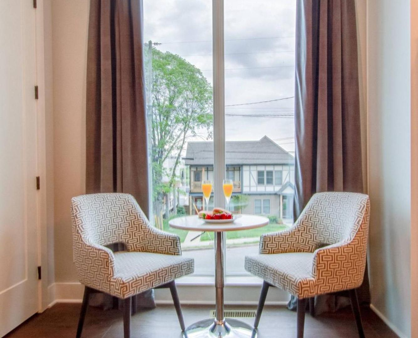 The Augustine! | Views, Gym, Walk To Gulch * Nashville