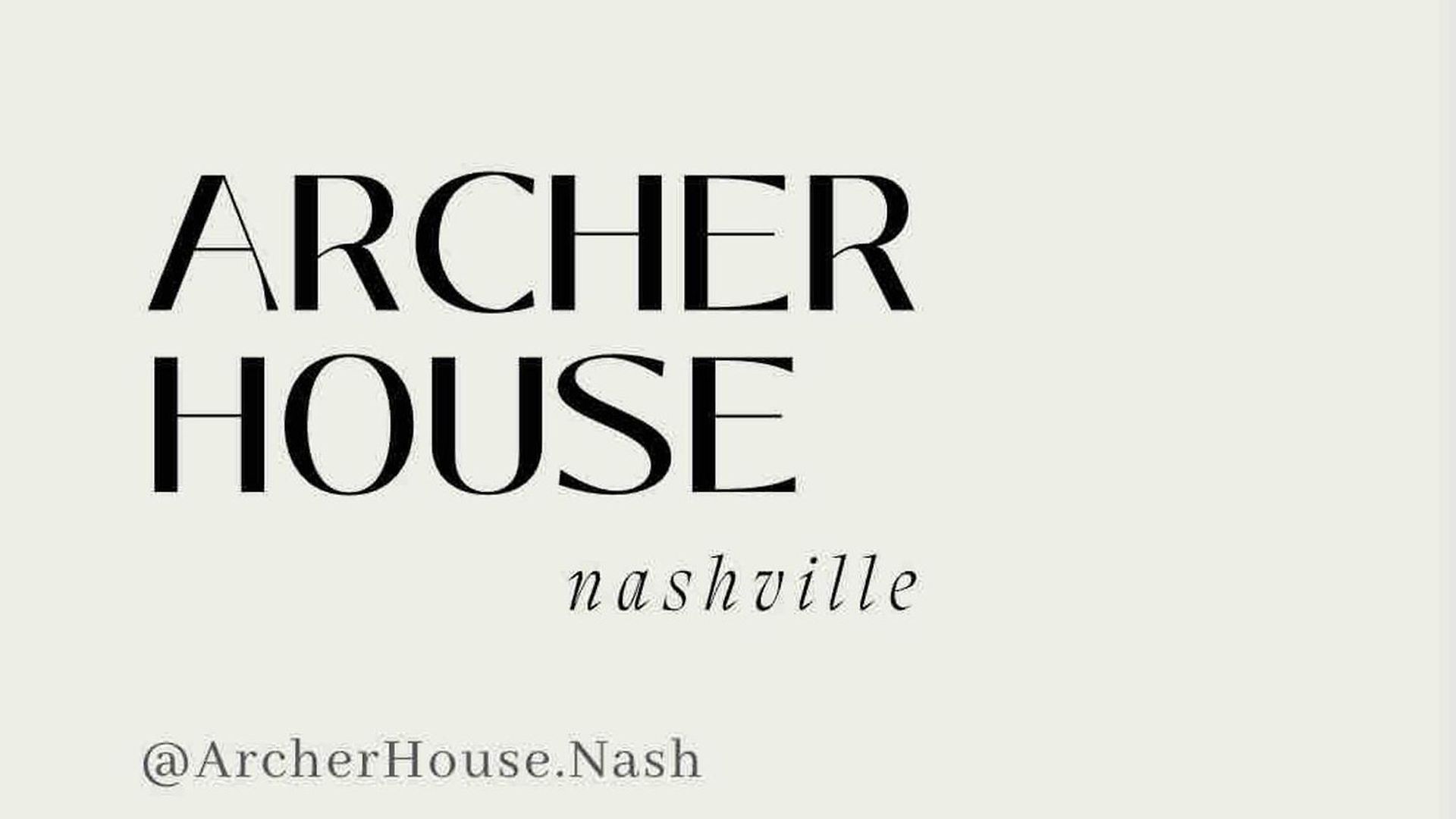 Archer House | Hot Tub Rooftop | Downtown Luxury! Holiday home