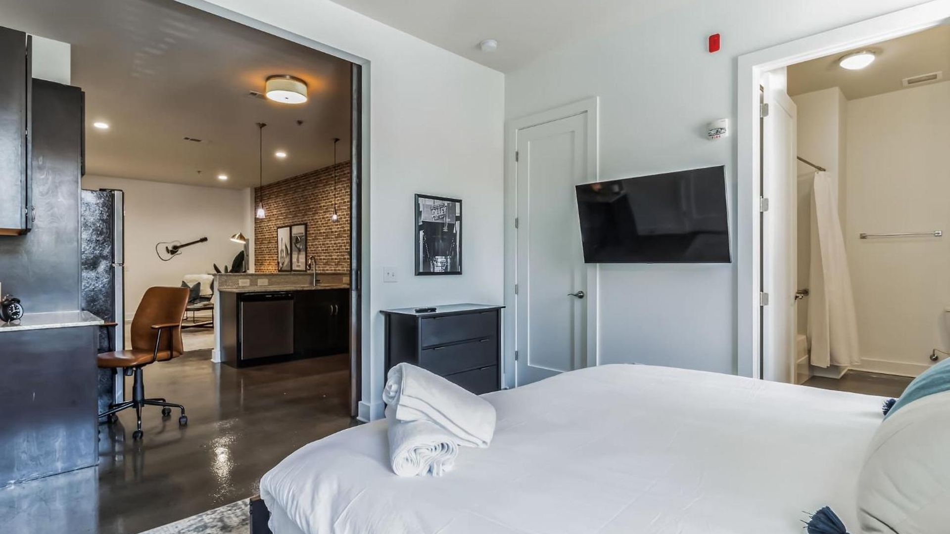 1 Bdr Loft Close To Vanderbilt Hospital * Nashville