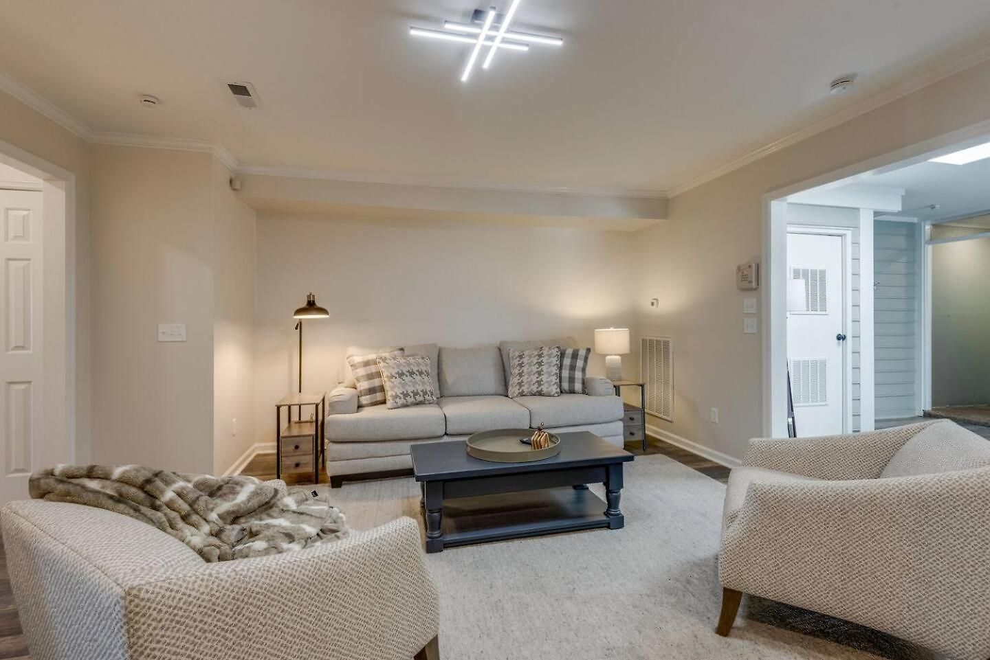 Luxury Townhouse On Music Row - Downtown Holiday home