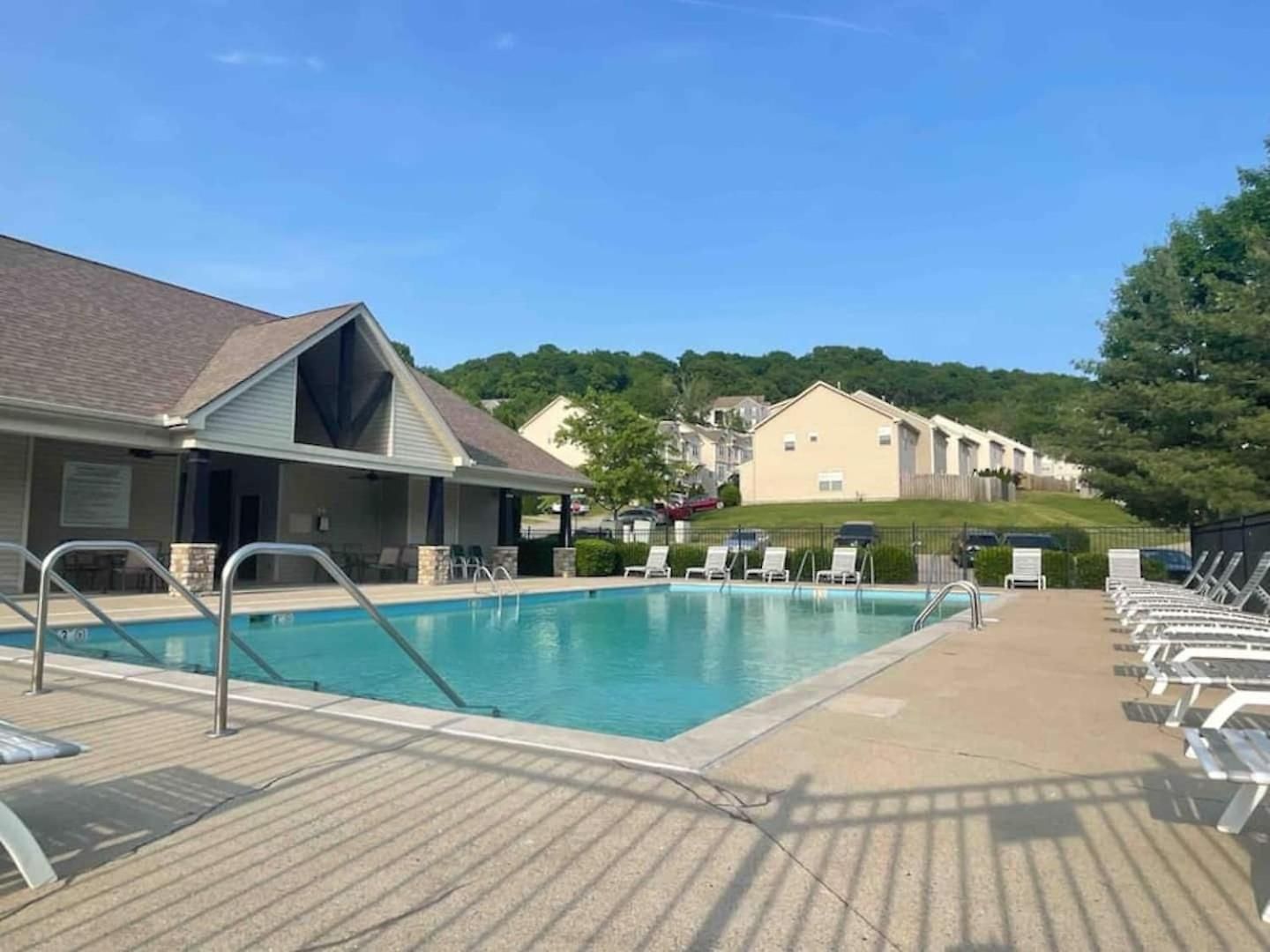 Cheerful In Hip Westmeade! Holiday home