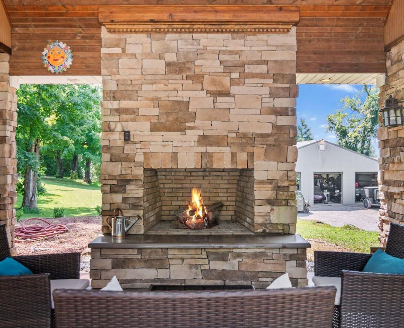 Copperline Ranch 60 Acre Estate Former Kenny Rogers Holiday home