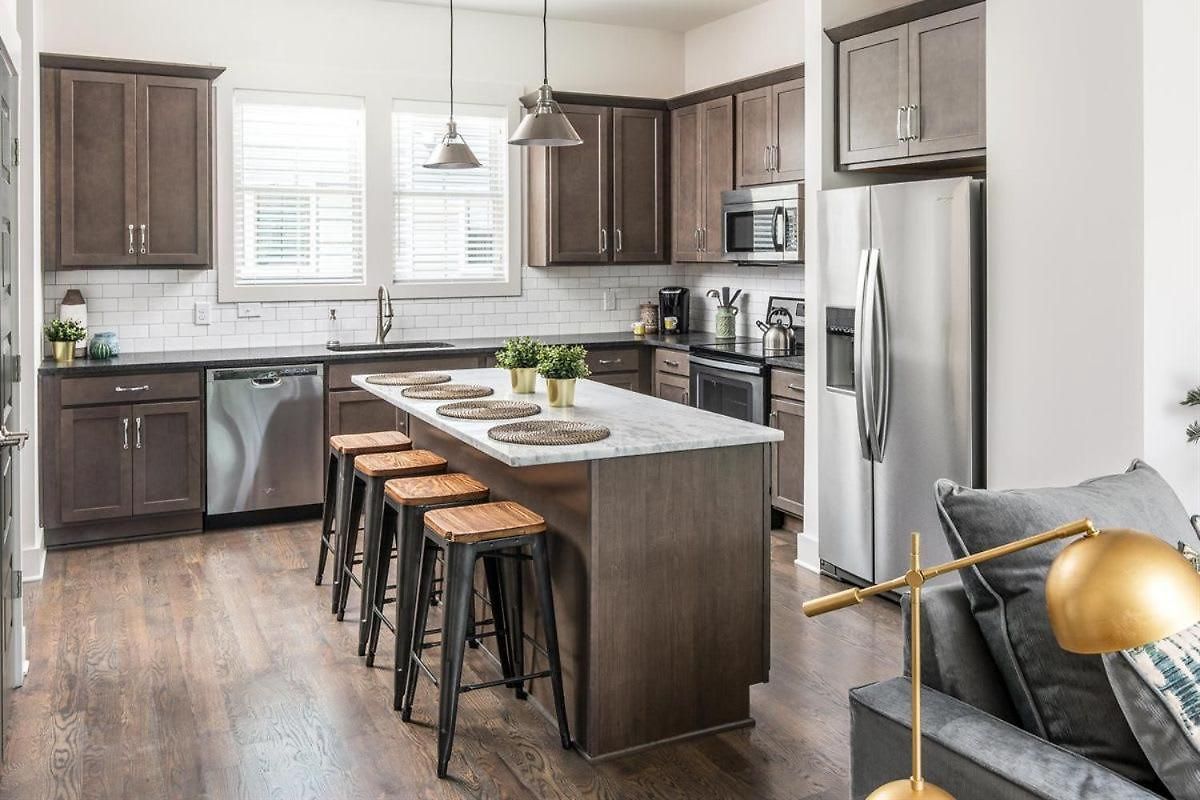 Holiday home 3 Story Townhome In East