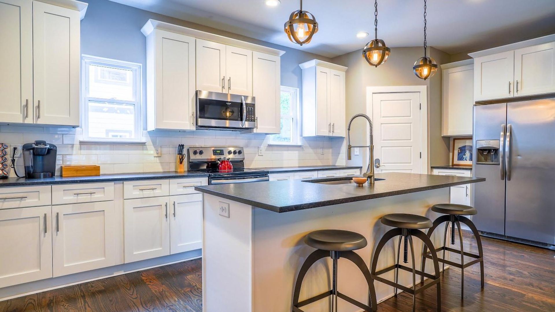 Chic Townhome In Trendy East Nash *