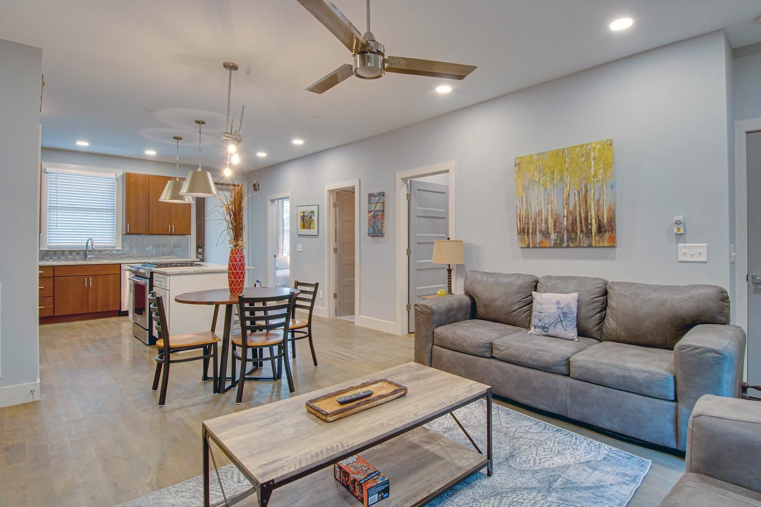 Great Family Near Downtown Holiday home *