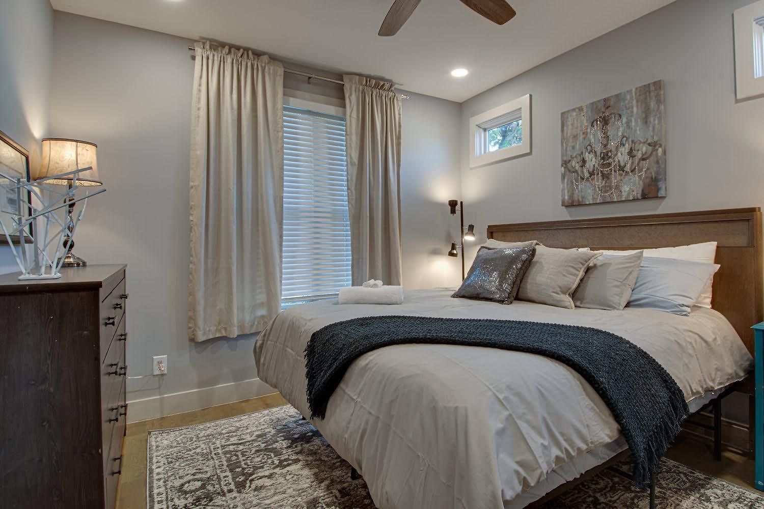 Great Family Near Downtown Nashville
