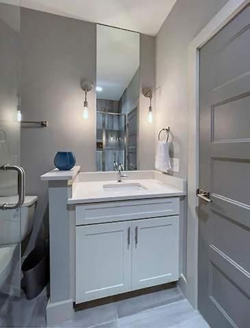 Dual - 1 Mile From Dt Nash & Farmers Market