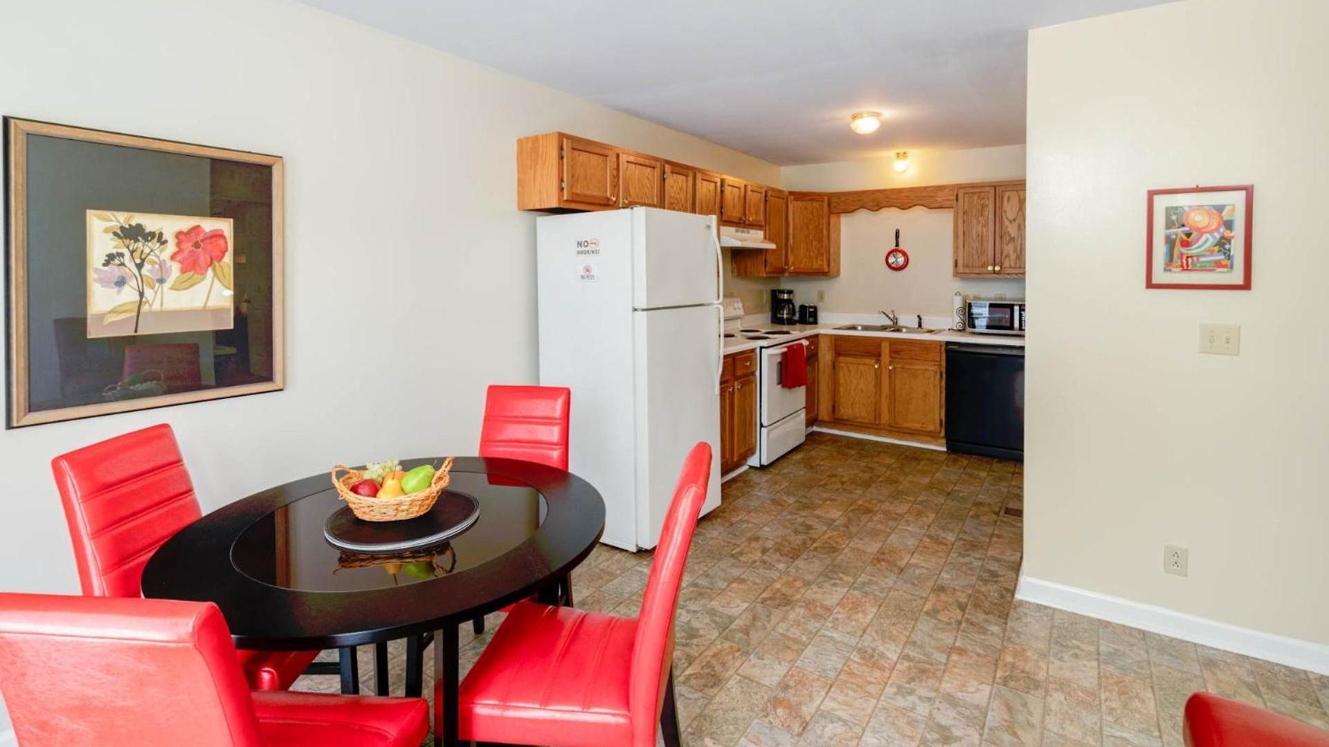 Holiday home Delightful Duplex - Steps Away From Tsu *