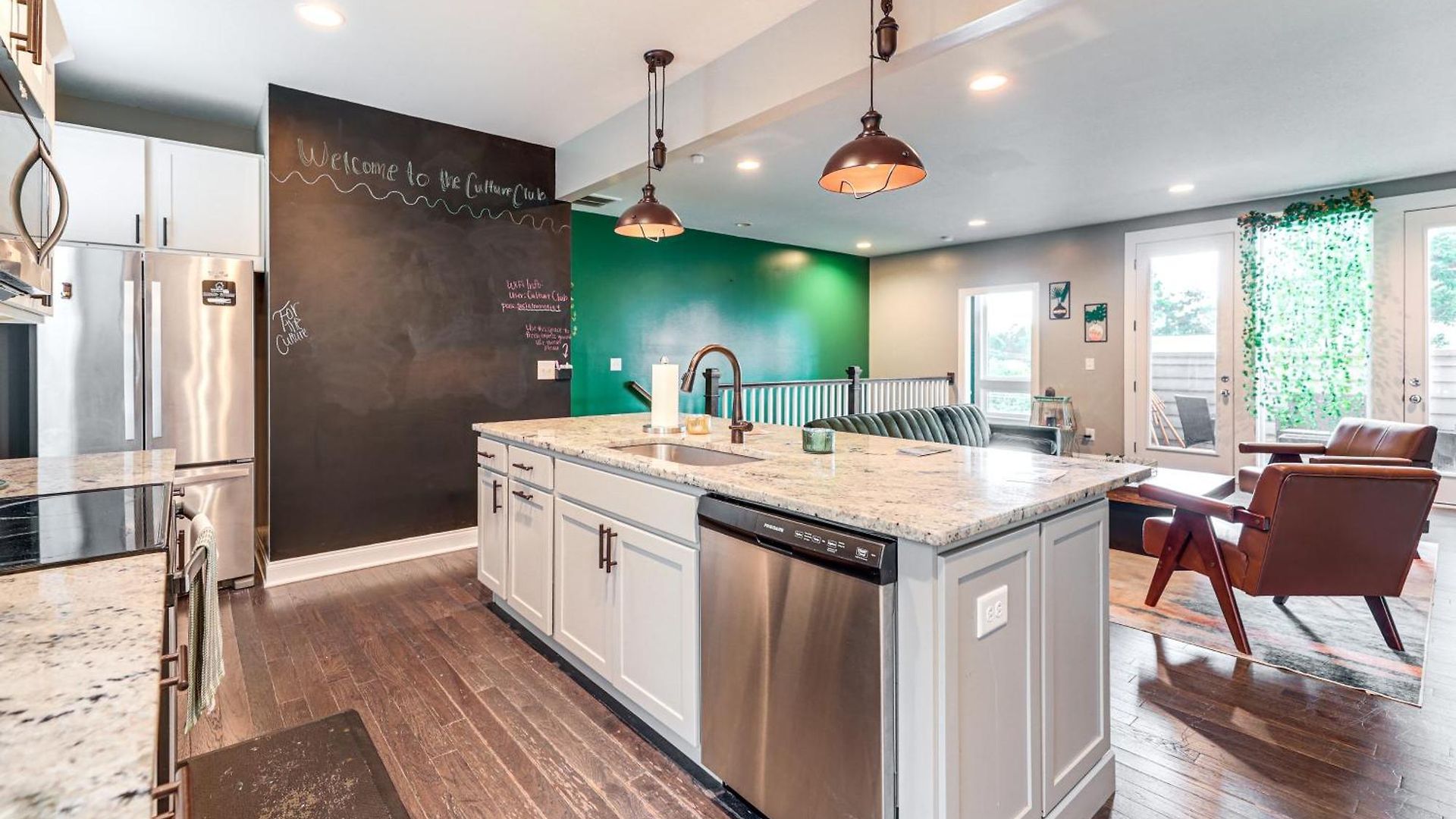 Pet-friendly Abode W/ Balcony In East Nashville! * Nashville