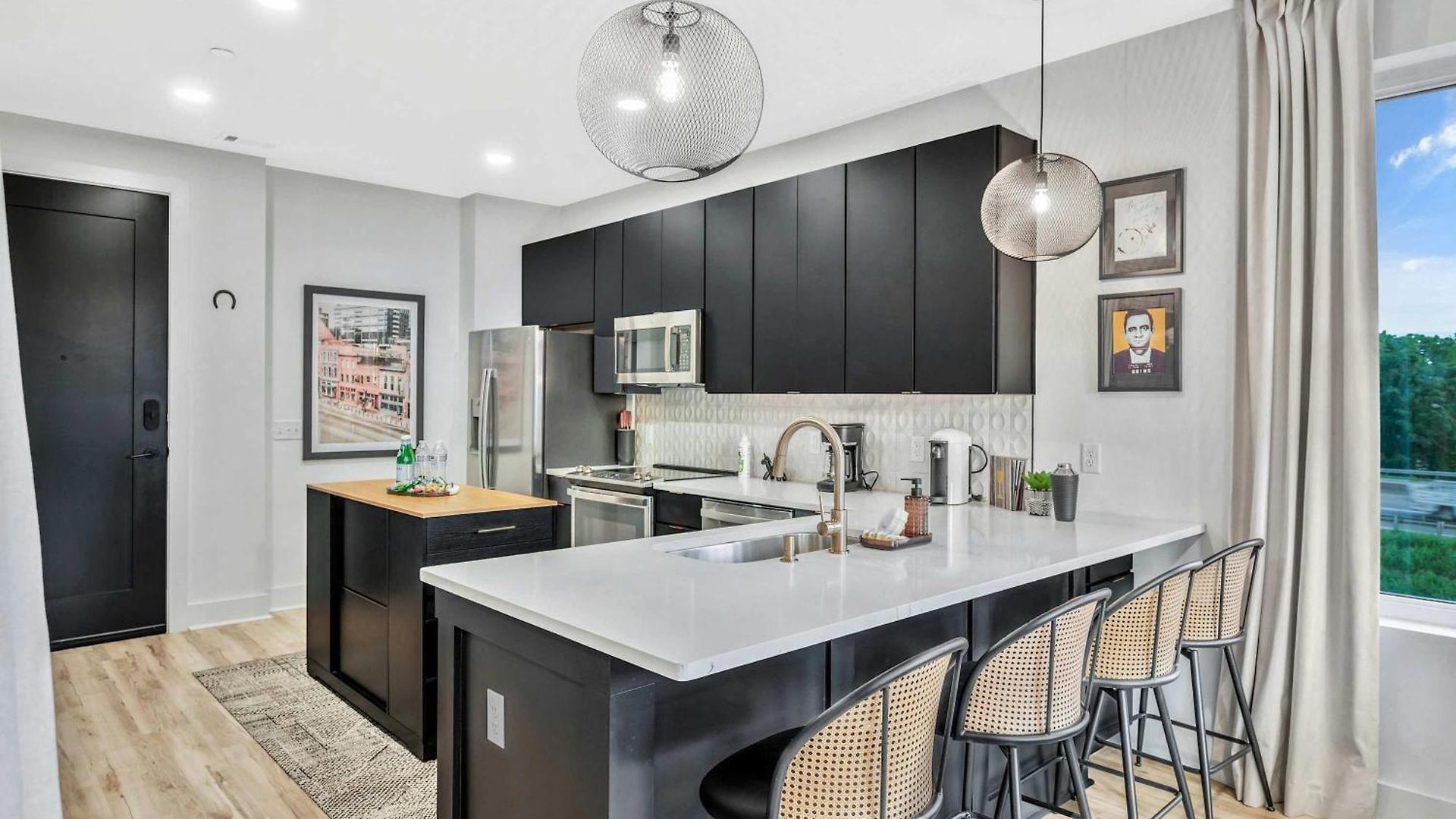 Apartment Penthouse View Flat Modern Design With Balcony Nashville