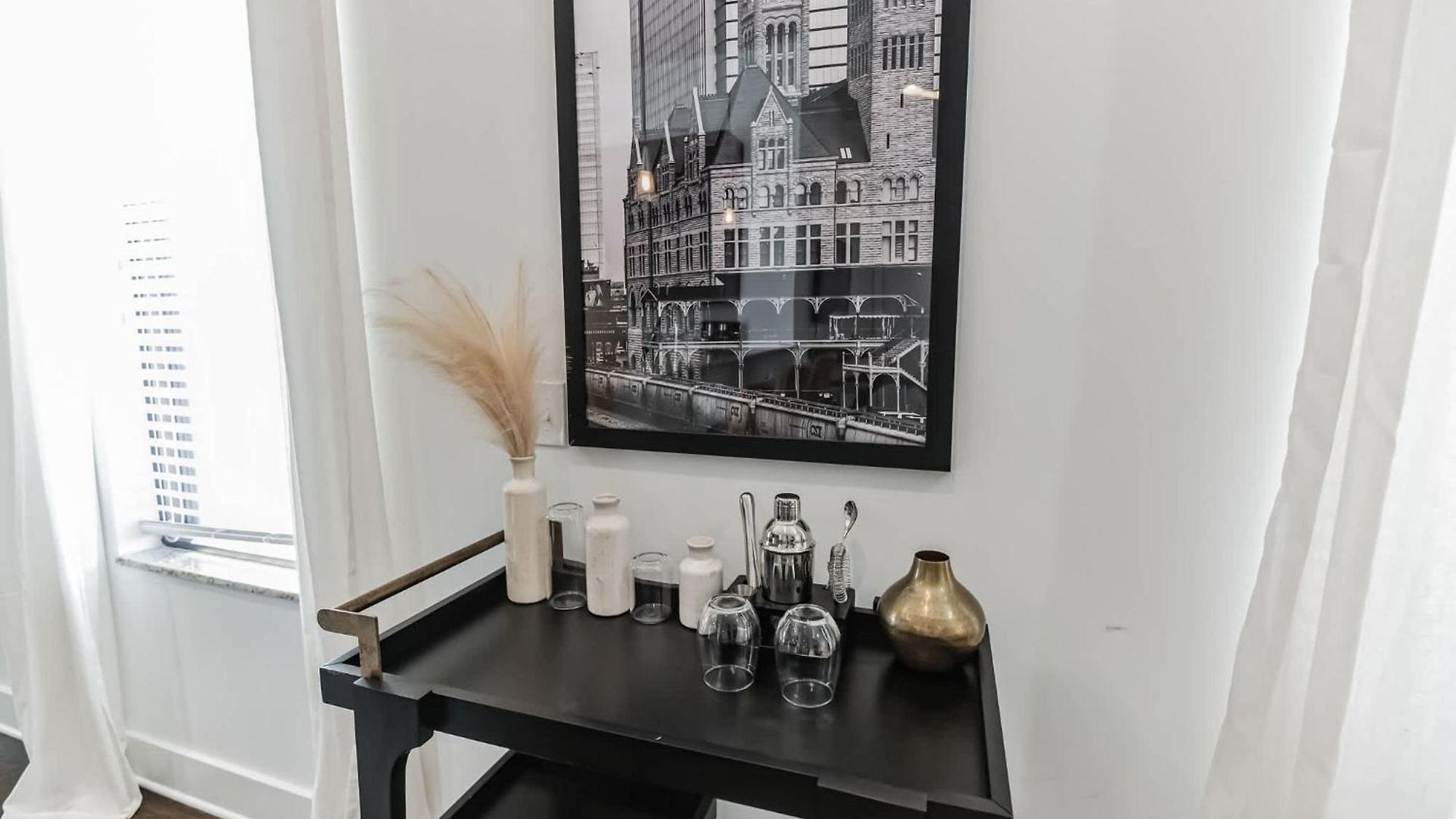 Holiday home 1 Bdr Loft Centrally Located In West End *