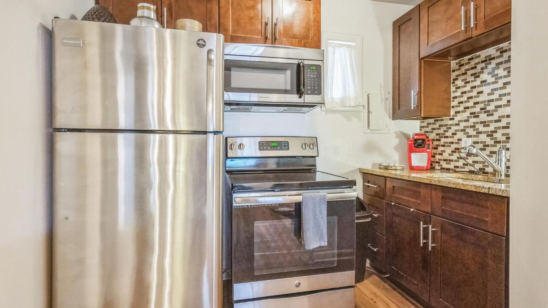 Cozy For 2 Highly Walkable - Close To Dt Apartment *