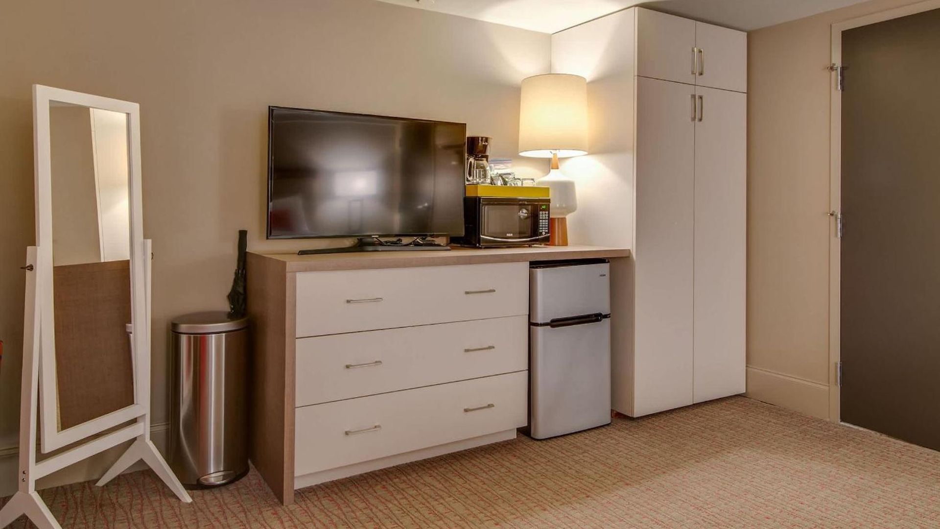 Cozy Retreat For 2 Heart Of Dt Near Broadway Apartment