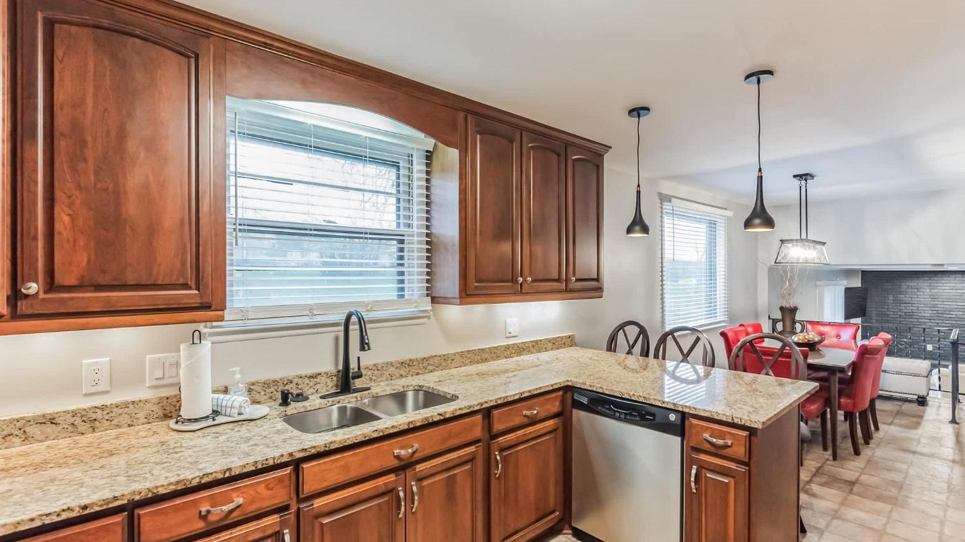 Holiday home Luxurious 4br Pet Friendly *