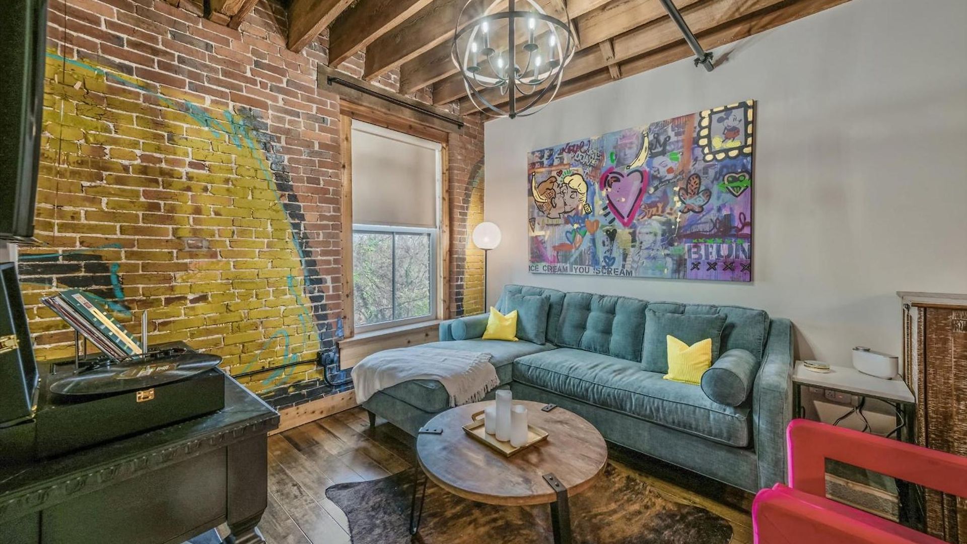 Luxe Loft With Speakeasy Parking And 2 Mi To Broadway Nashville