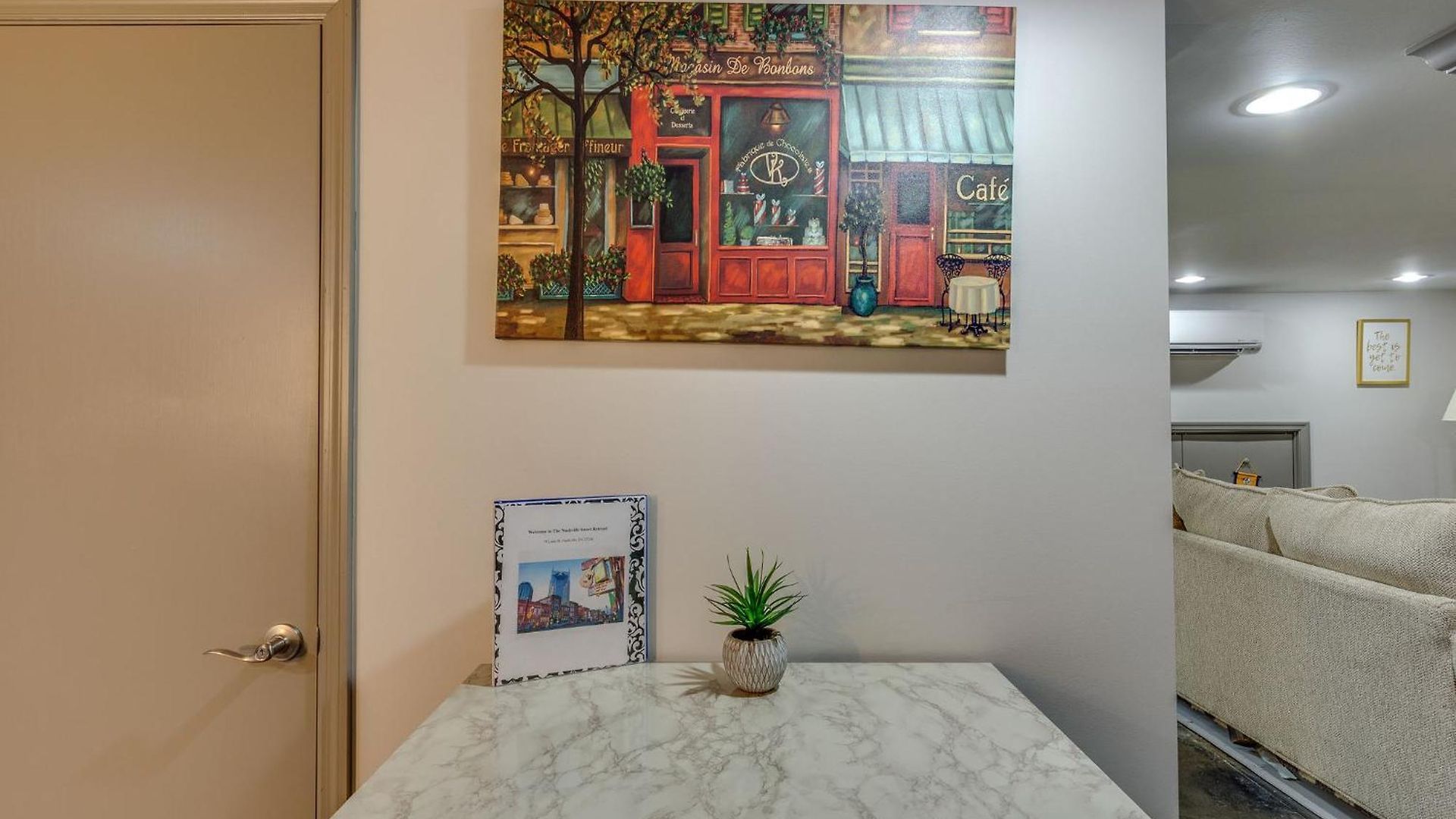 Downtown In Minutes Sweet Retreat Apartment