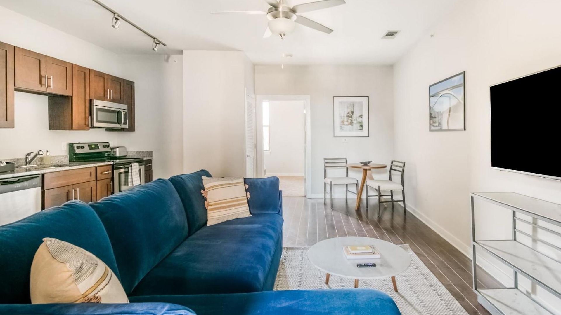 Apartment Cozysuites Musicrow Classy 1br In Nashville! 09 Nashville