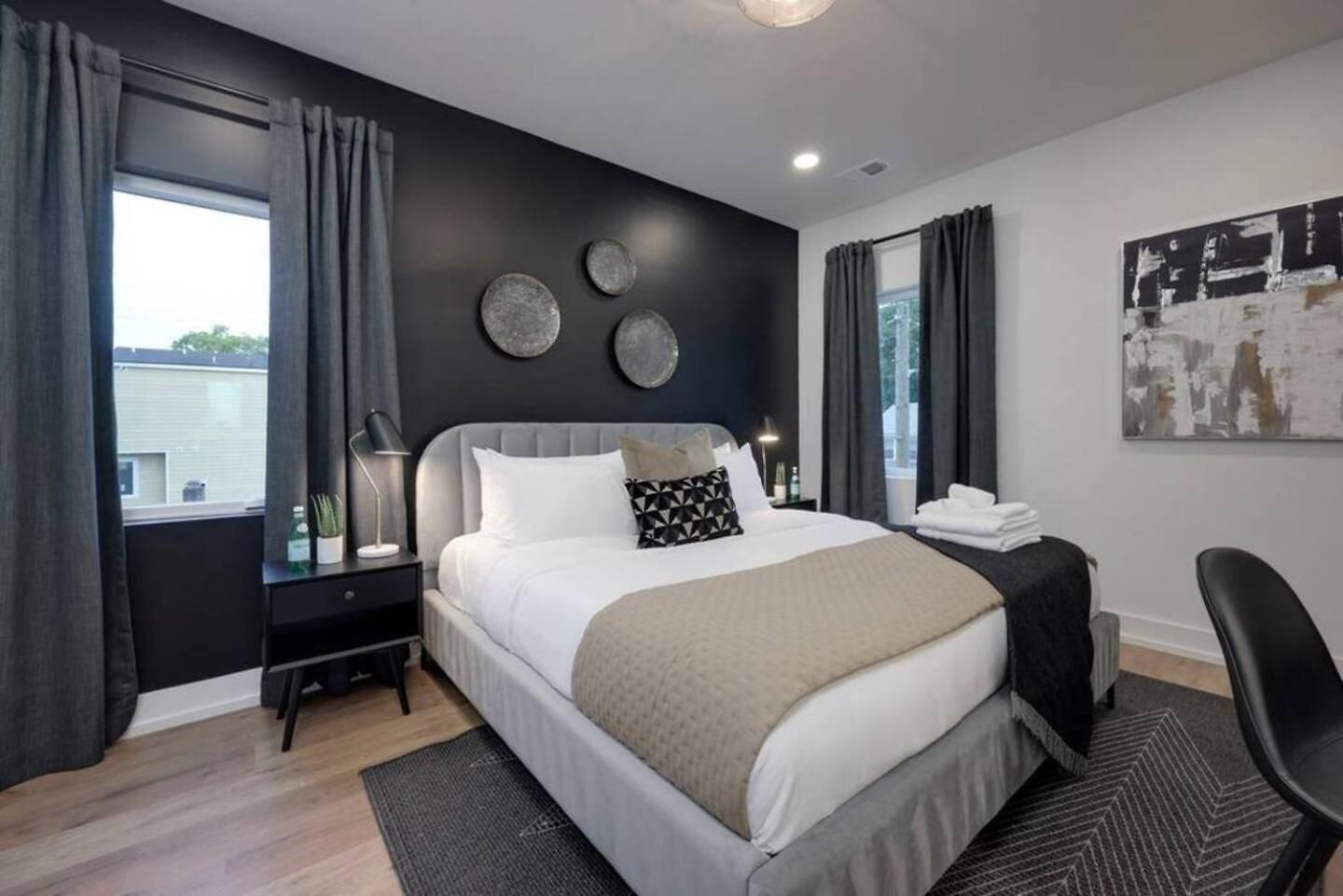 Skyline Luxury - Rooftop Deck- King Suites-garage * Nashville