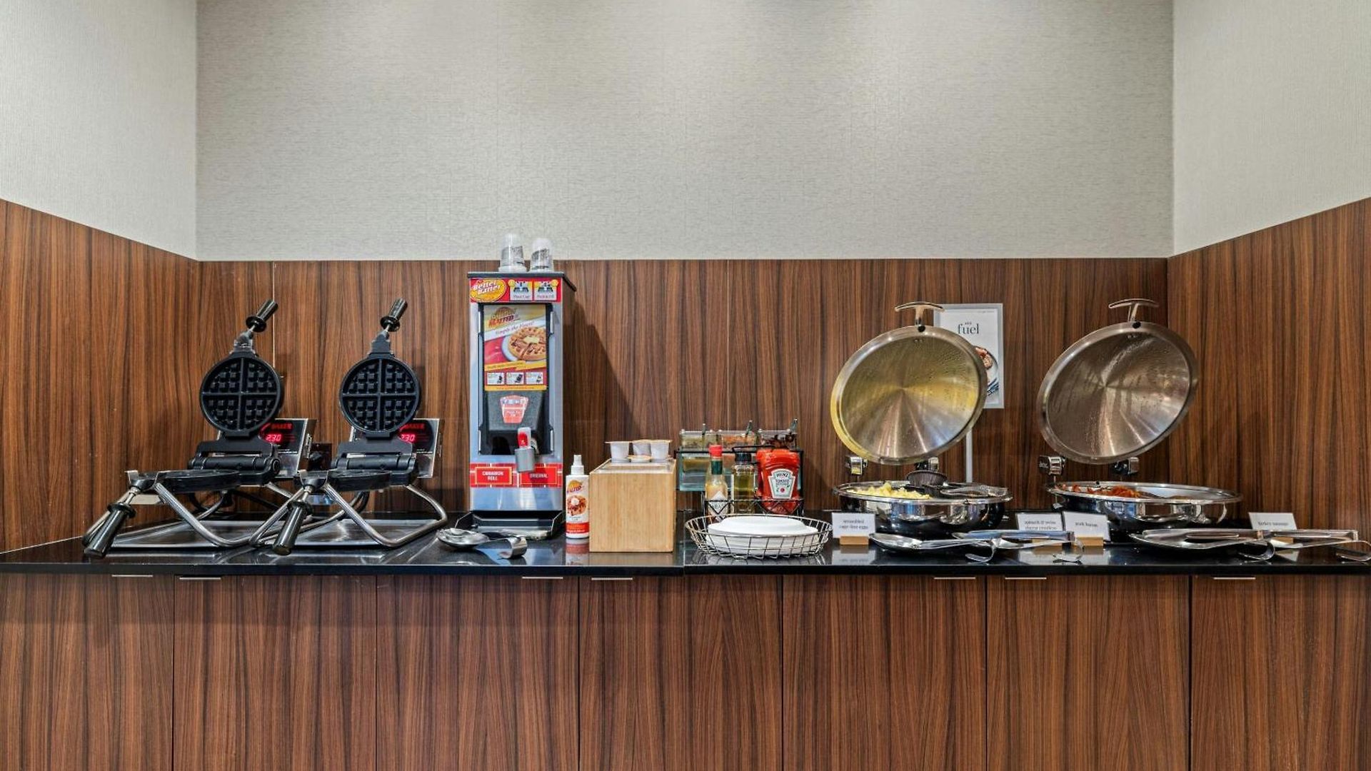 Fairfield & By Marriott Downtown-metrocenter Nashville