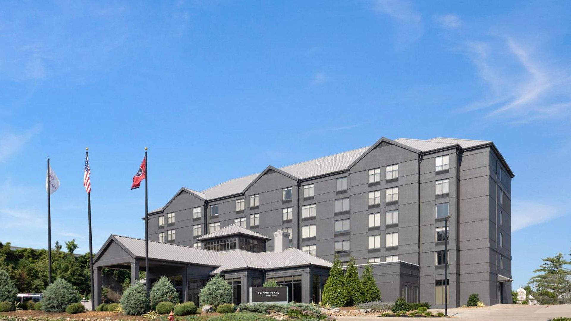 Crowne Plaza Airport By Ihg Hotel