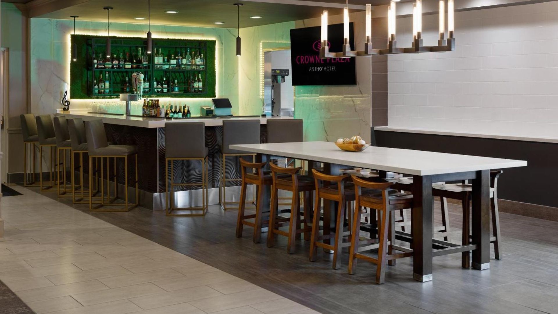 Crowne Plaza Airport By Ihg Hotel Nashville