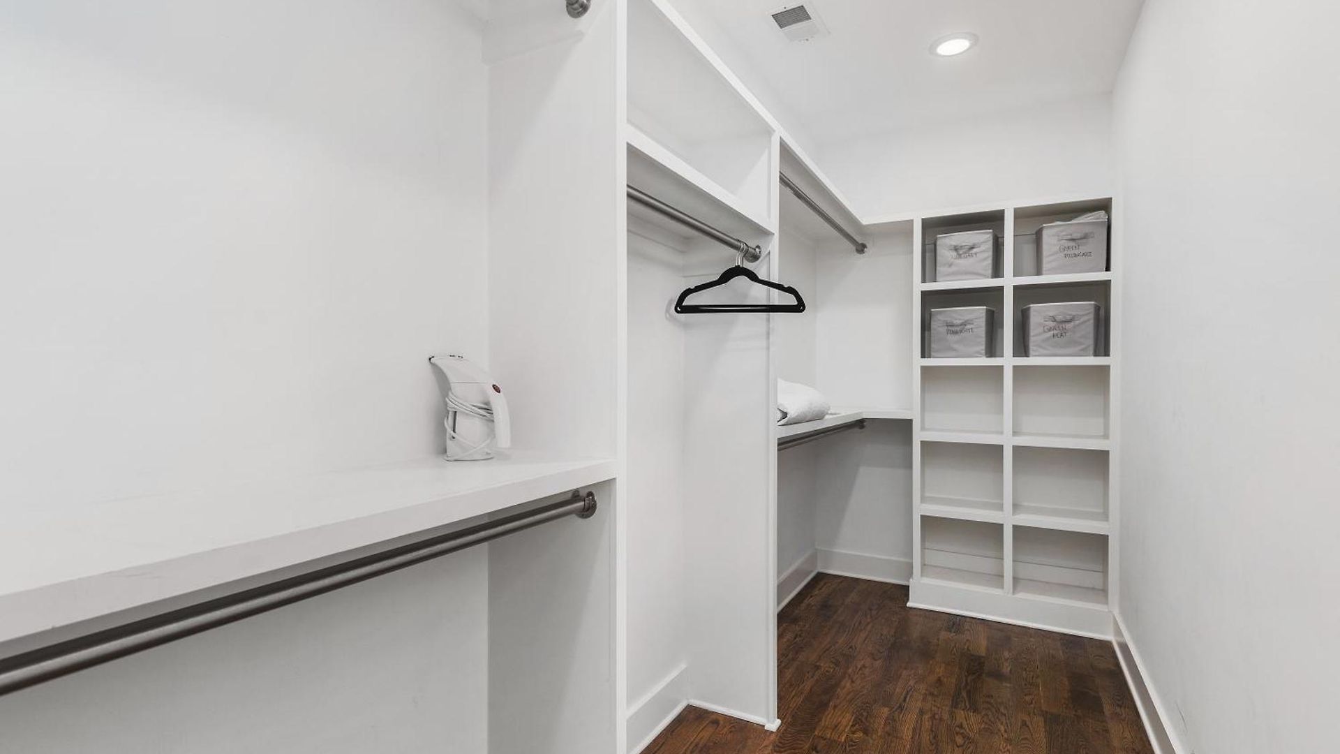 Modern Luxury With Rooftop Deck, 3 Mi To Downtown *