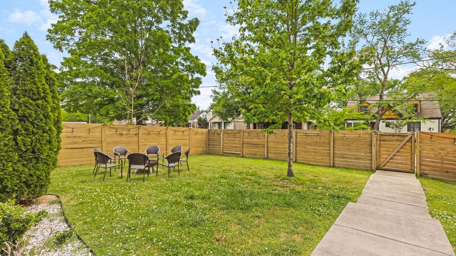 Modern Luxury With Rooftop Deck, 3 Mi To Downtown Nashville