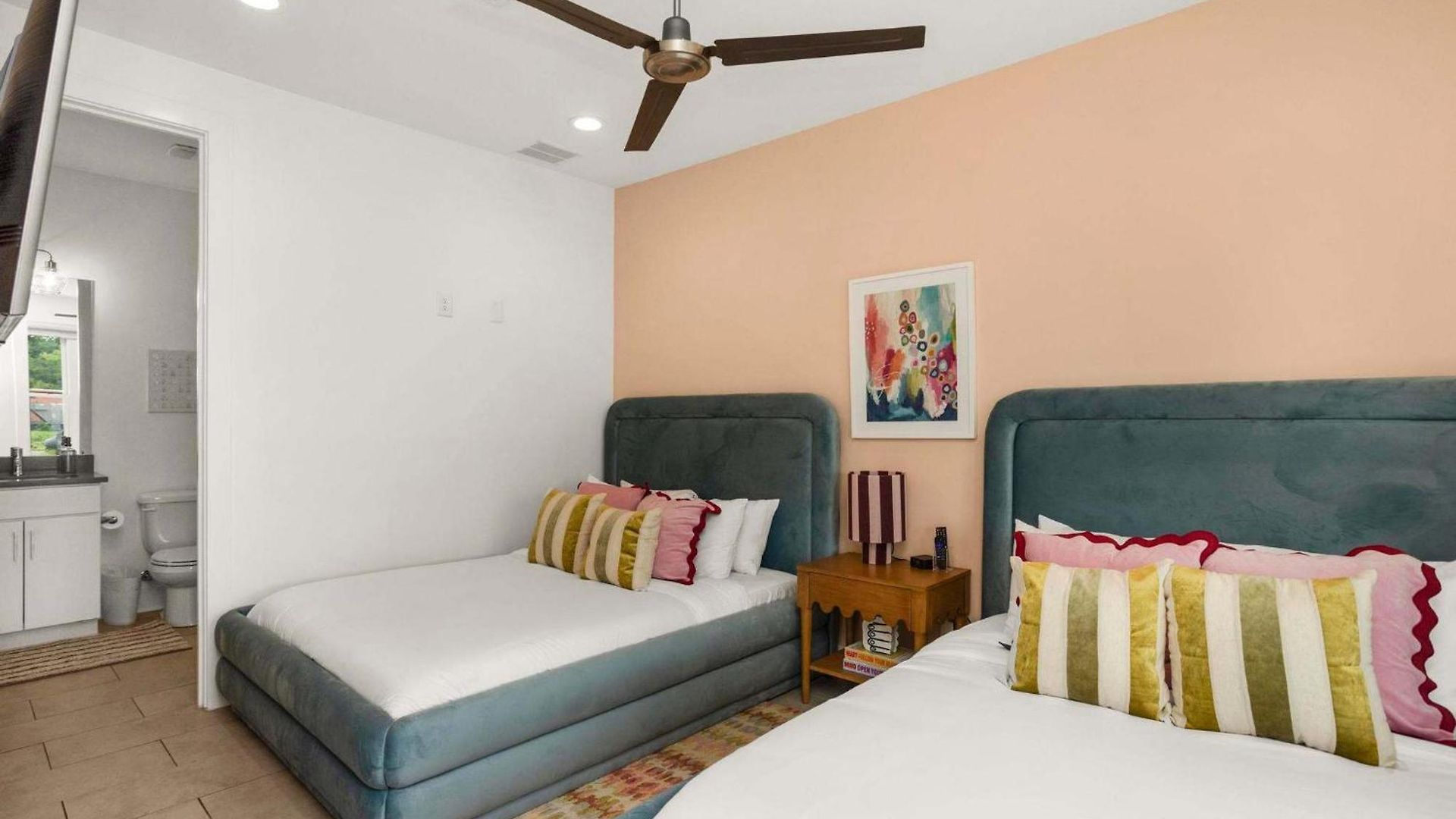 Holiday home Play At 8th & Argyle Elite Vacation Spot