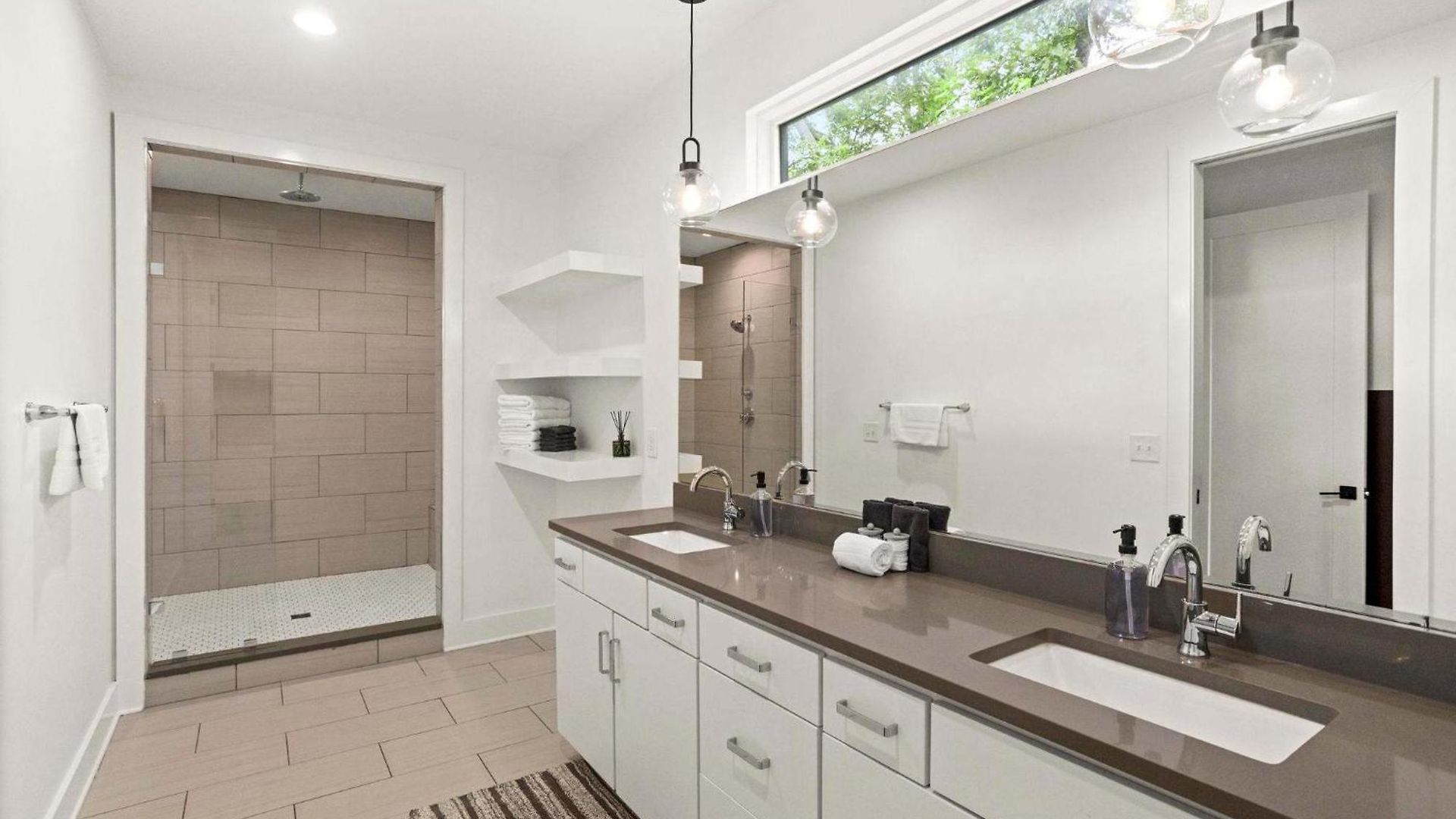 Class At 8th & Argyle Elite Vacation Spot Holiday home Nashville