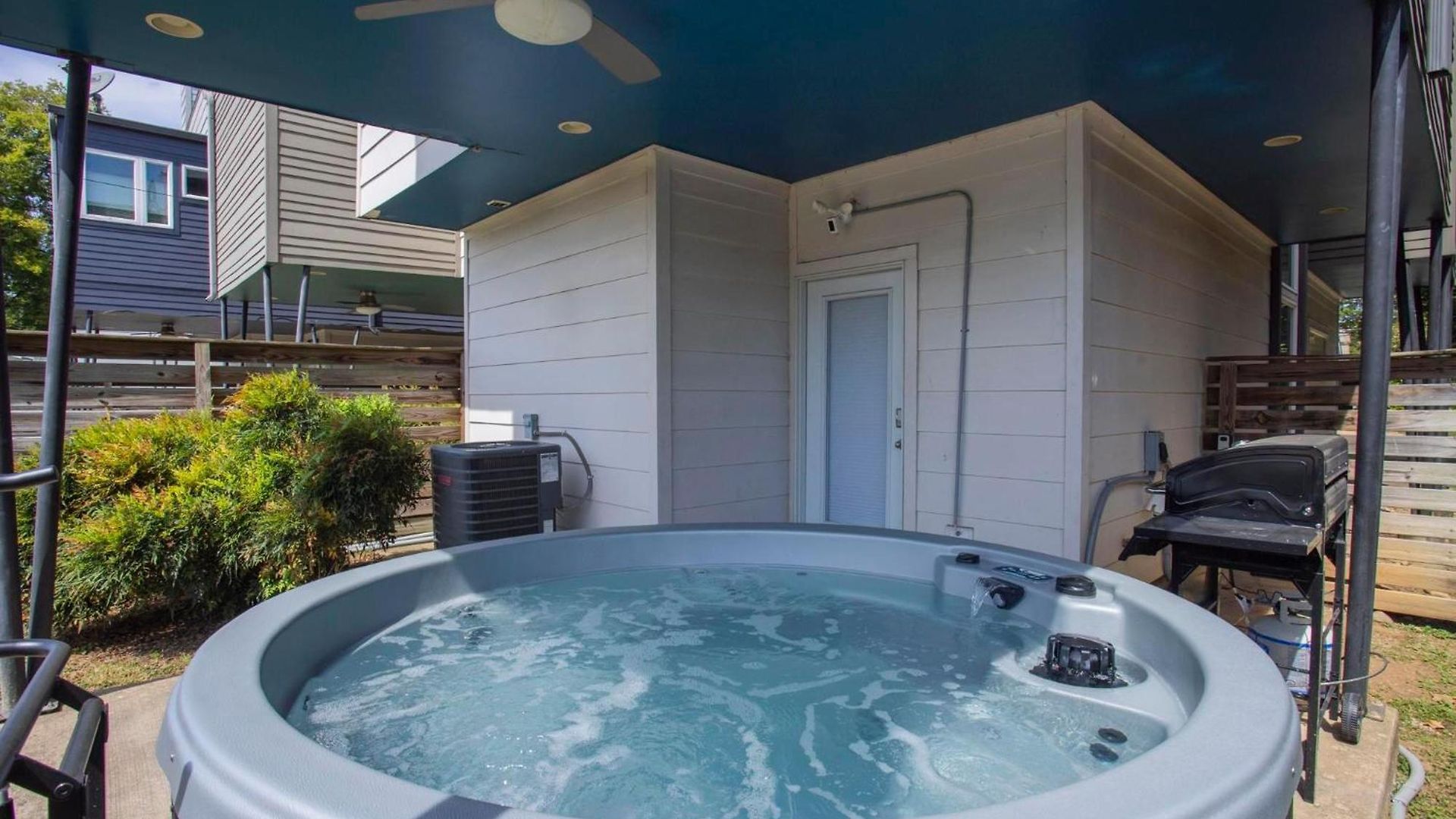 Holiday home Songbird B Nashville