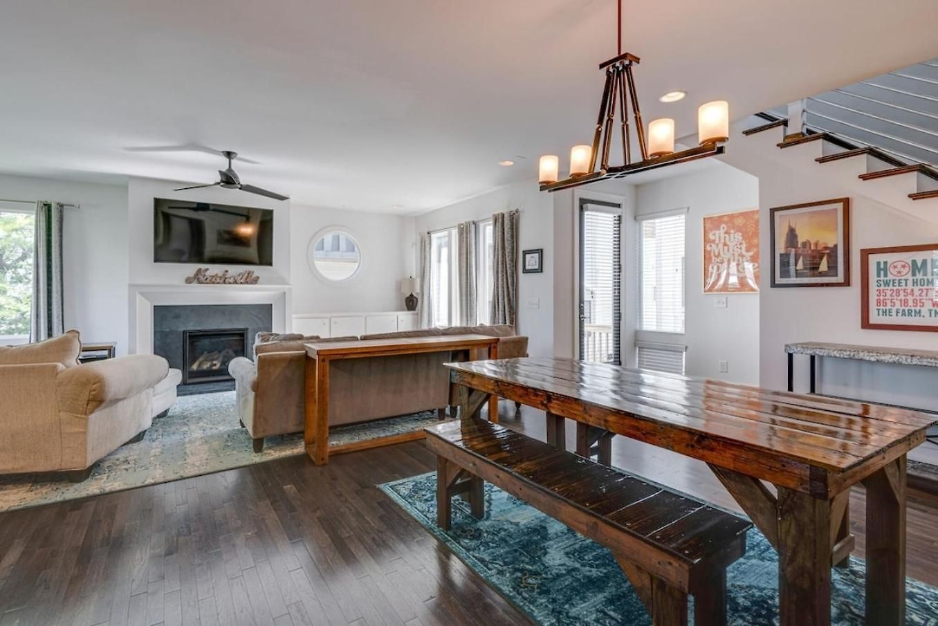 Holiday home 12 South Charmer 3 Bedroom With Rooftop Patio *