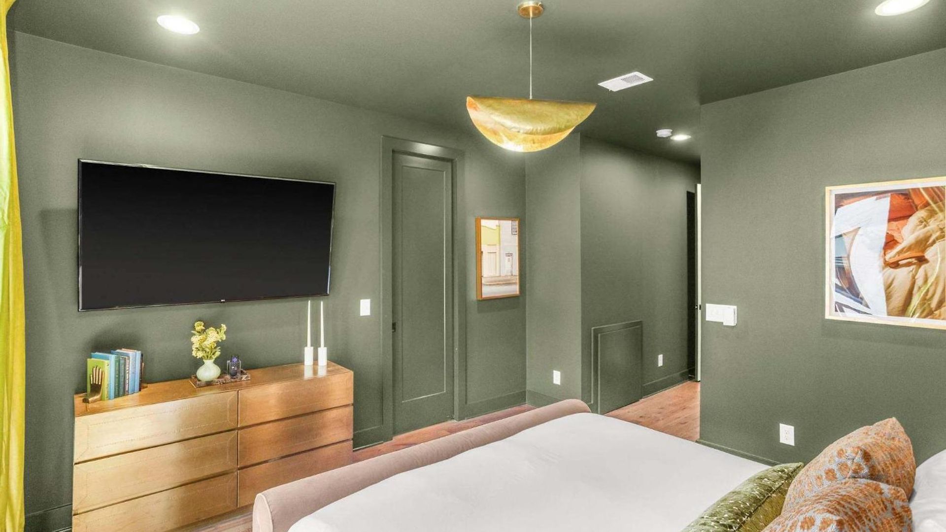 Holiday home Luxe At 8th And Argyle Elite Vacation Spot