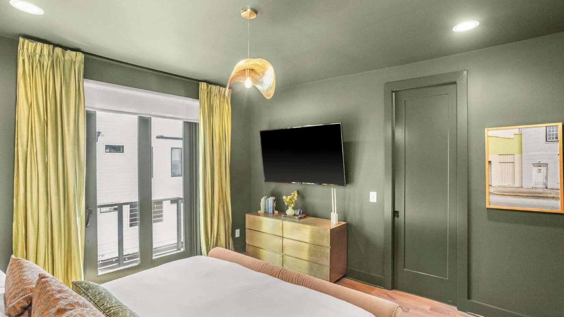Holiday home Luxe At 8th And Argyle Elite Vacation Spot