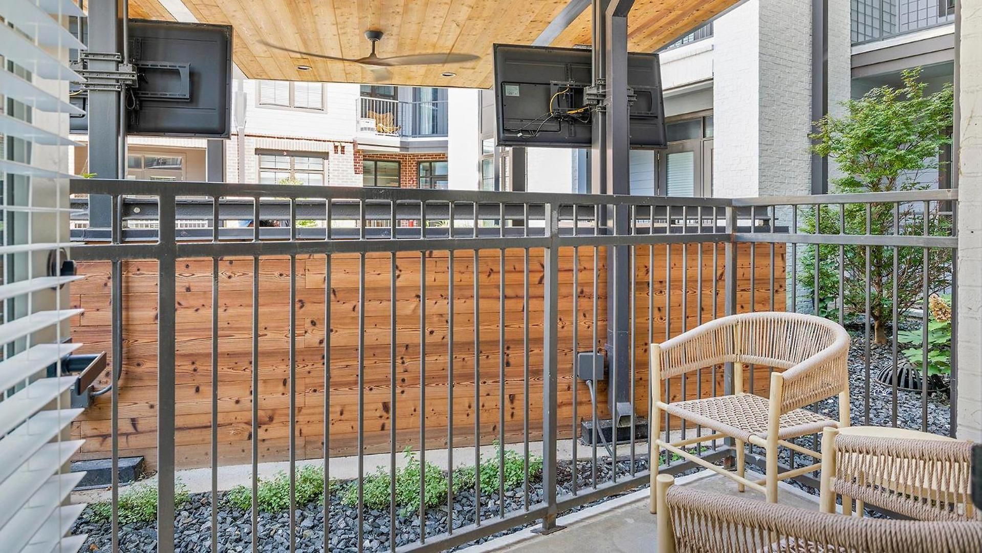 Landing Stunning 1Bd Rooftop Lounge Pool *