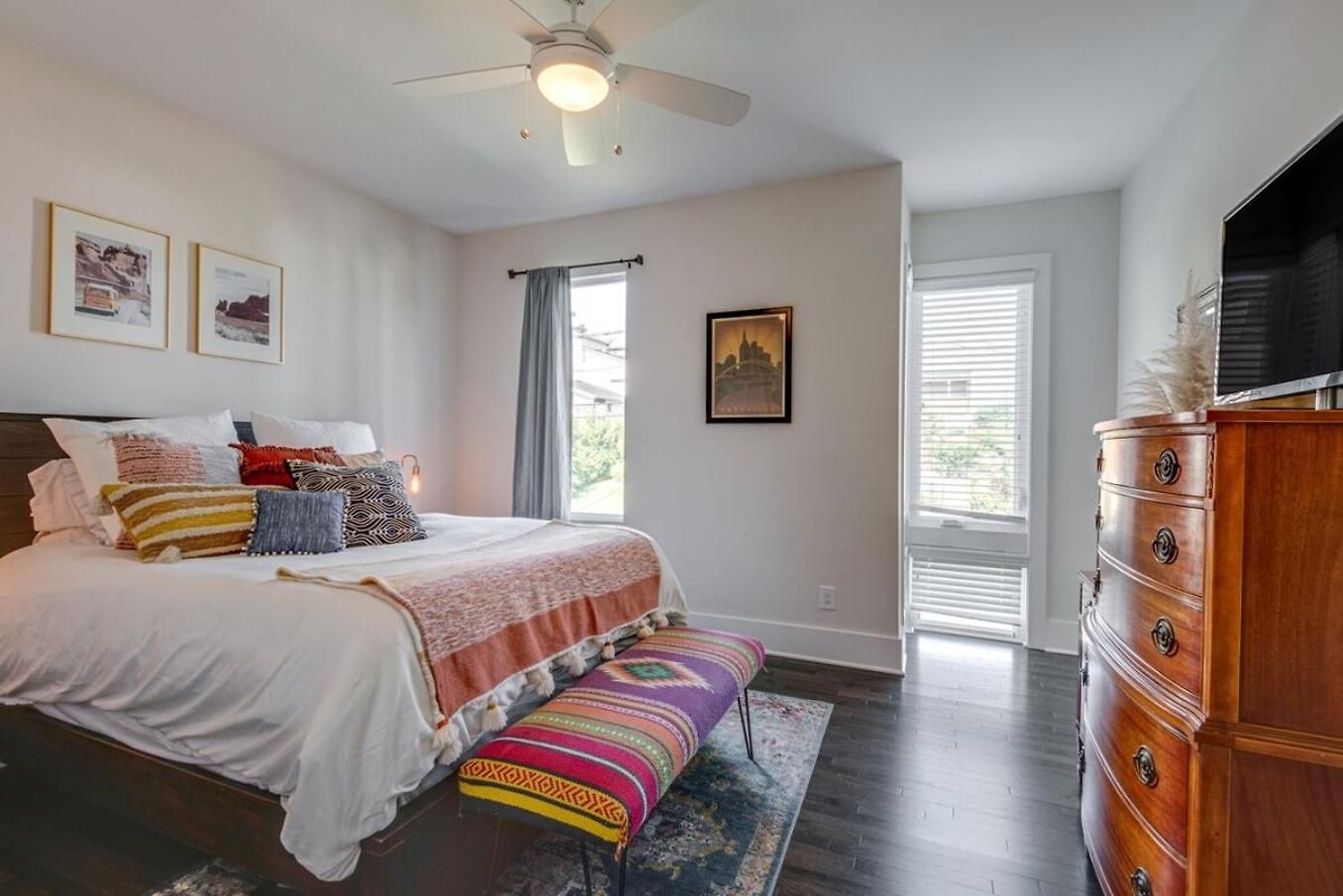 Holiday home 12 South Charmer 3 Bedroom With Rooftop Patio Nashville
