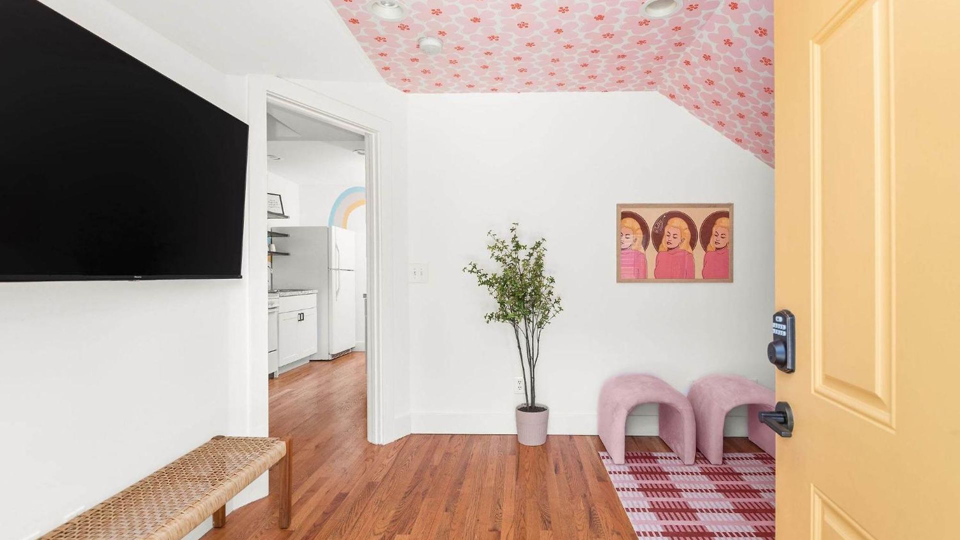 The Dolly Loft On Music Row - Walkable Location * Nashville