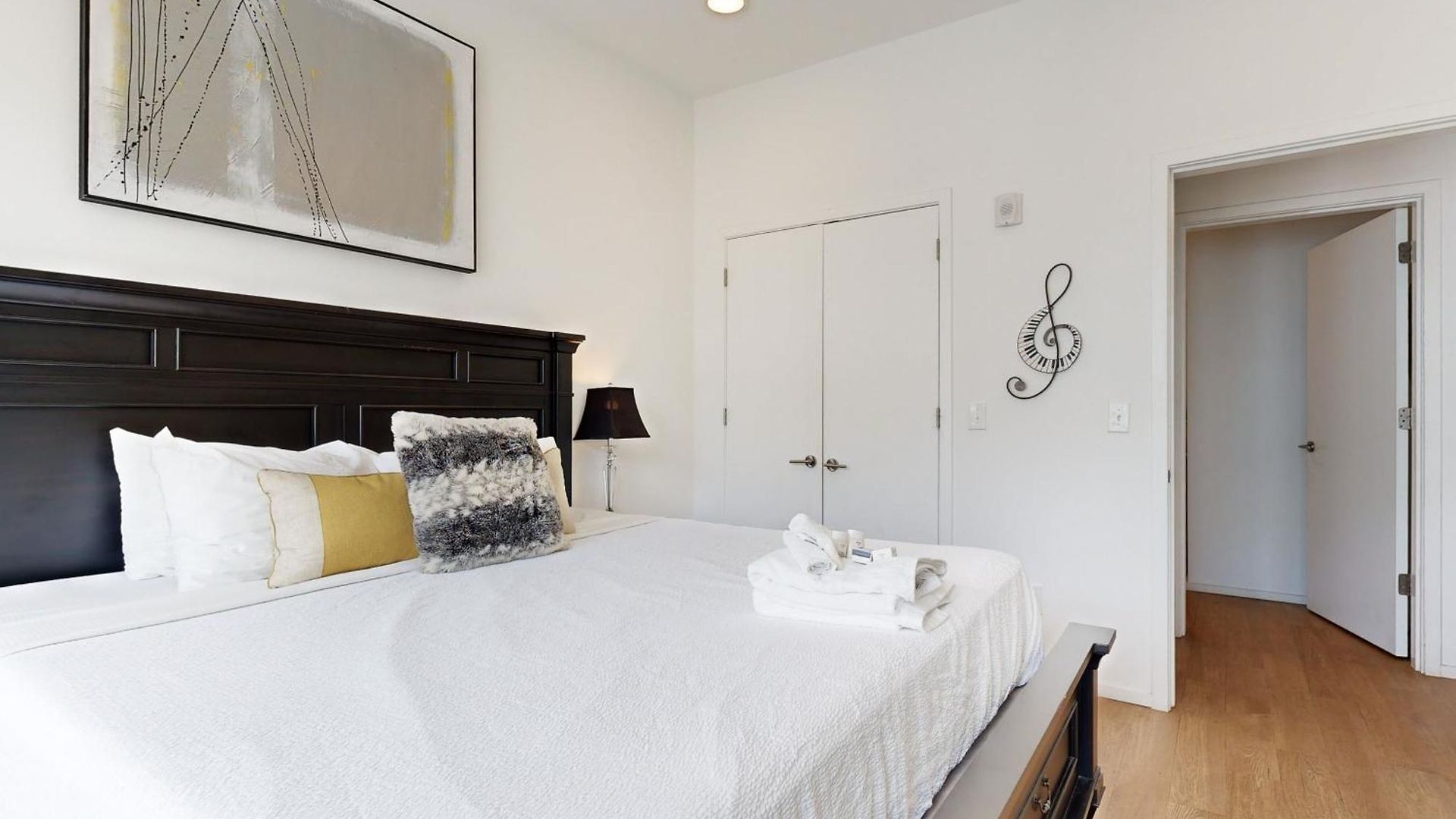 Holiday home Illume 319