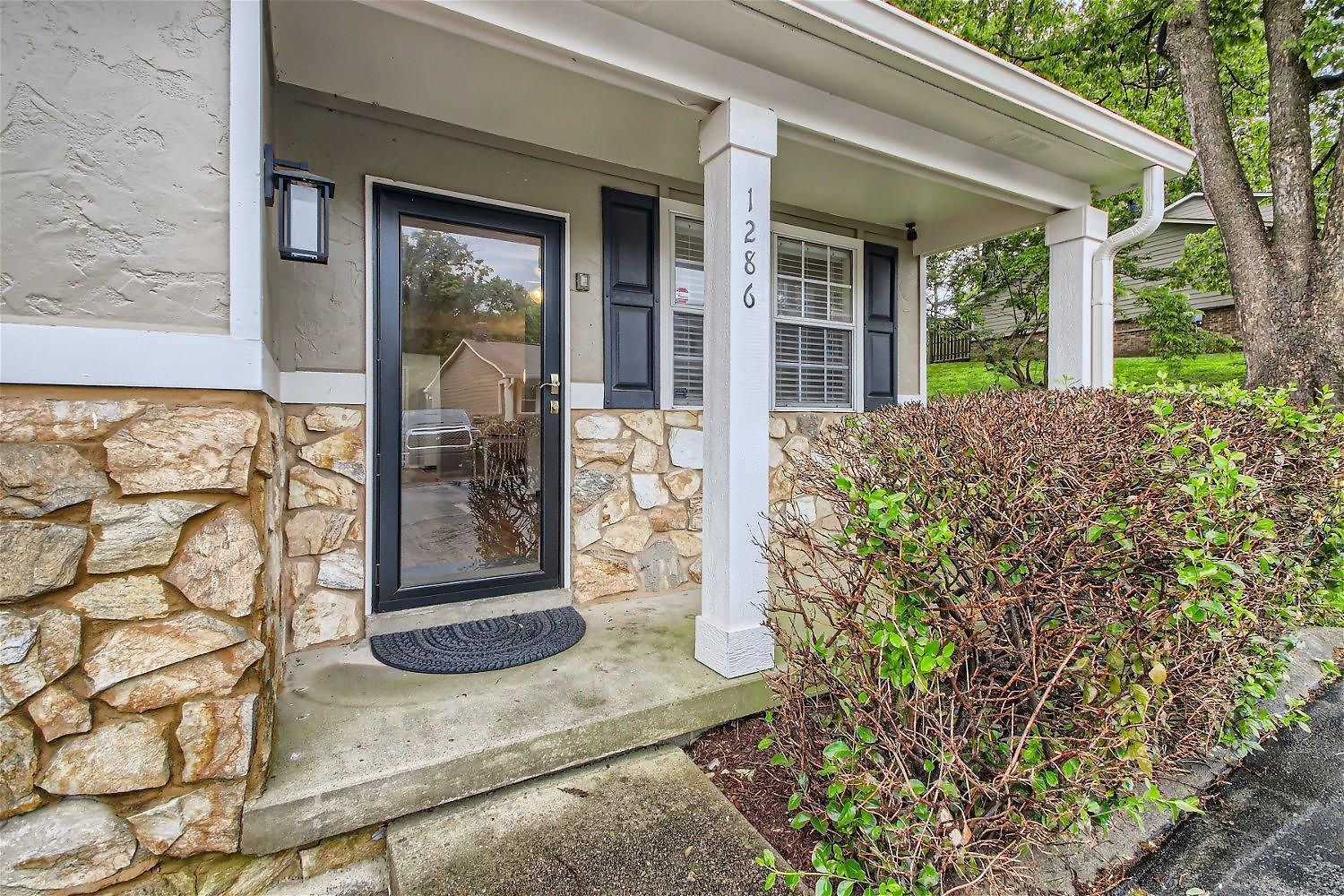 Apartment 3 Units - Sleeps 24 - Mins To Downtown And Airport Nashville