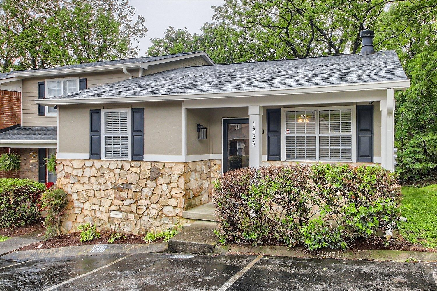 Freshly Renovated - Minutes From Downtown & Bna